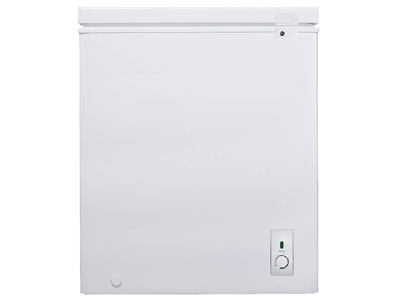 Congelador horizontal de 5' cúbicos con rodos y cerradura con llave, Frigidaire FFC05C4HPW.